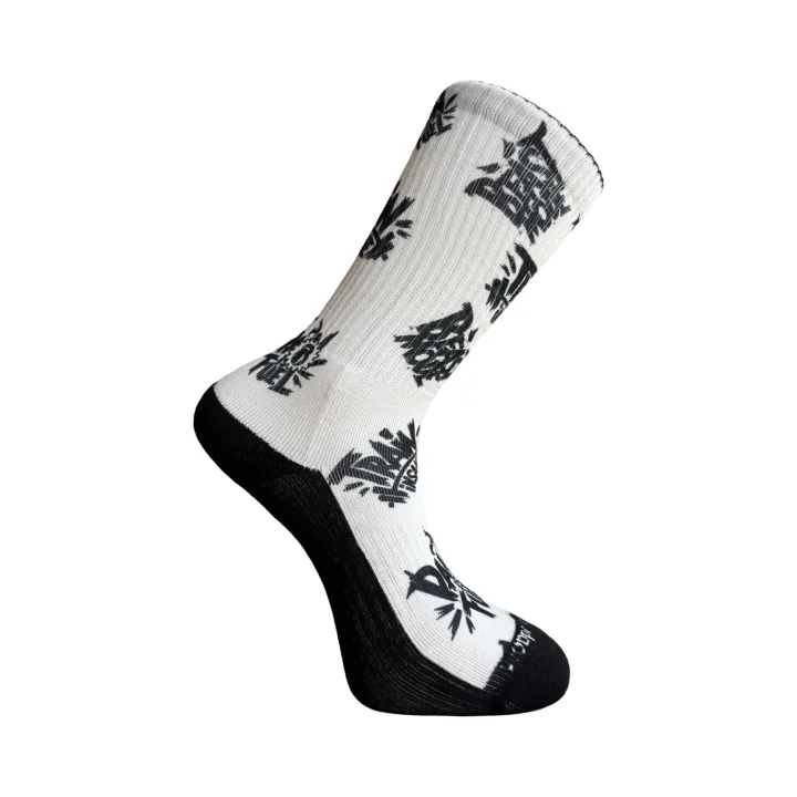 BEAST MODE - TRAIN INSANE Printed Pattern Socks
